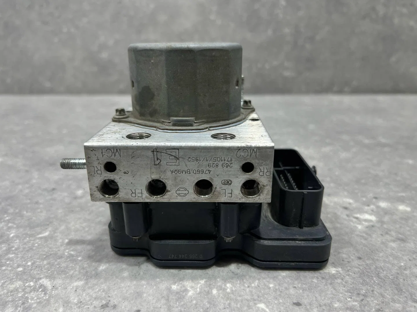 Блок ABS Nissan Qashqai J11 2017 47660BM90A - миниатюра 5