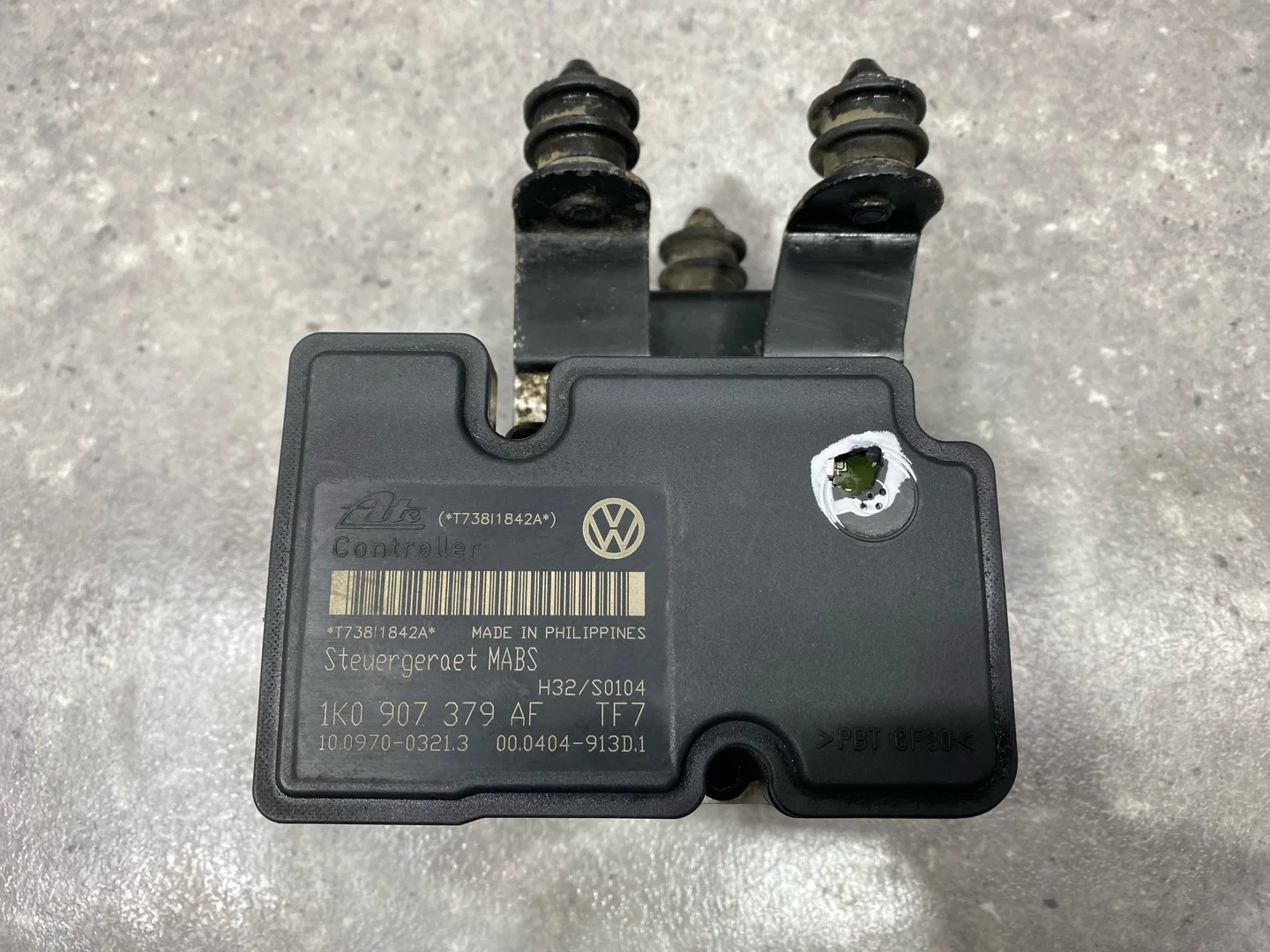 Блок ABS Volkswagen Jetta 5 1K2 2009 - изображение 1