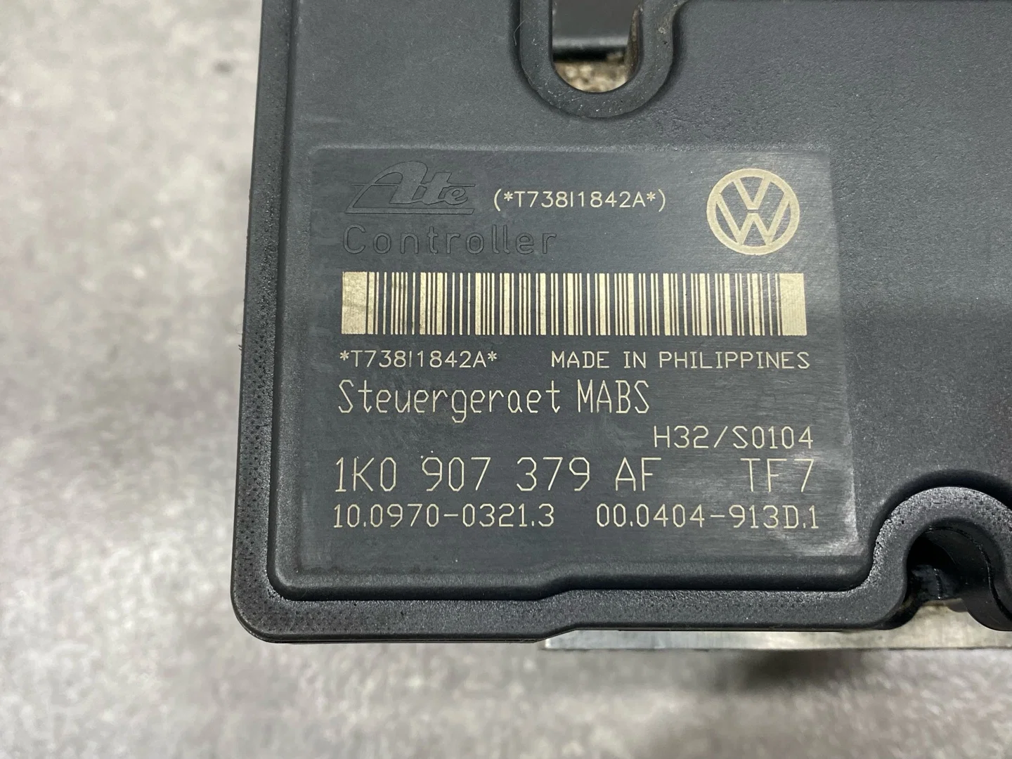 Блок ABS Volkswagen Jetta 5 1K2 2009 - миниатюра 2