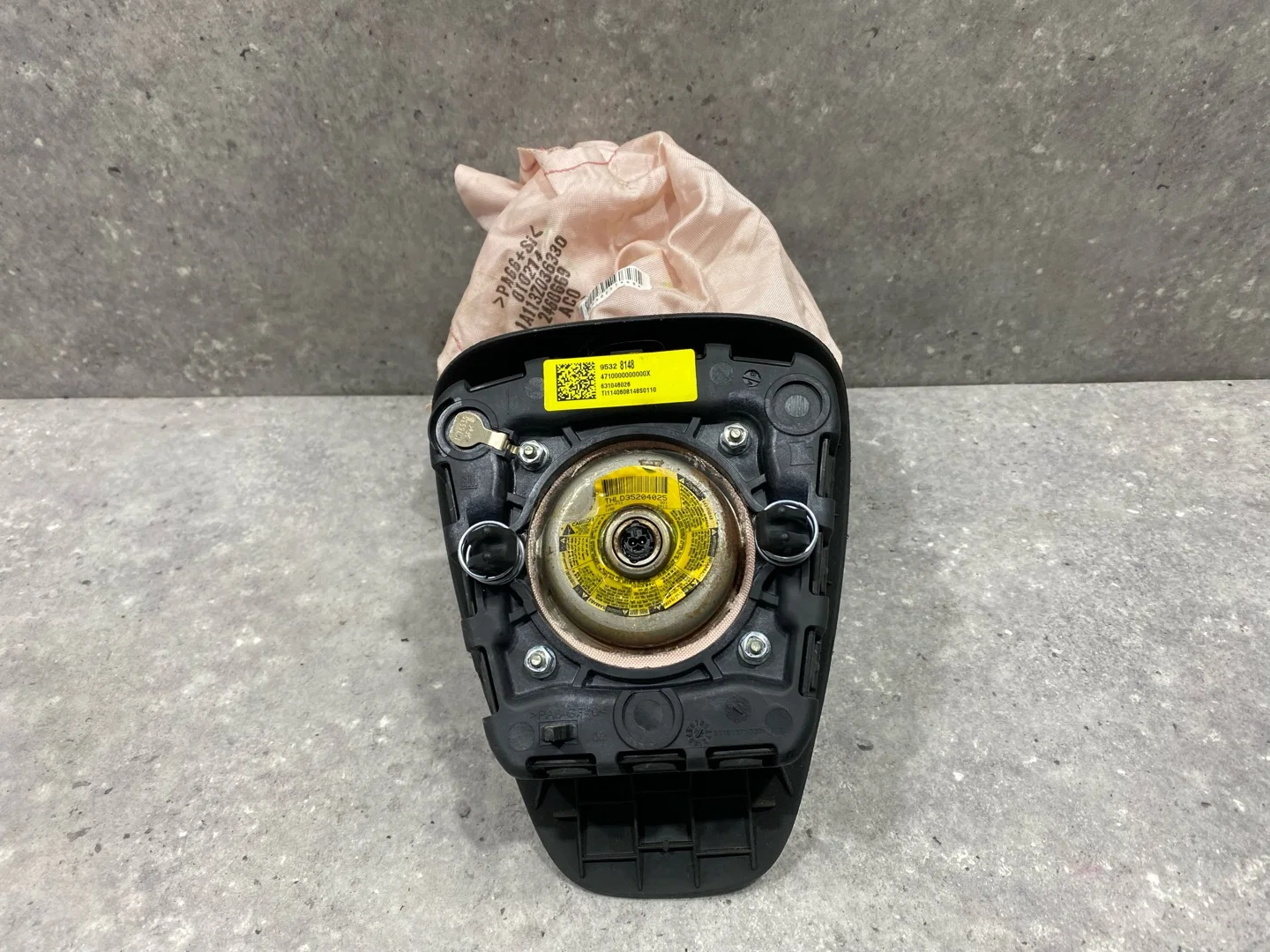 Подушка безопасности водителя Opel Mokka 1 J13 - миниатюра 6