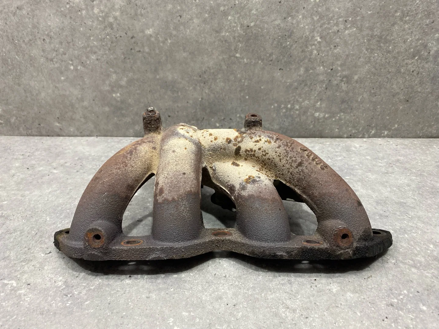 Выпускной коллектор Lifan Solano 1 620 2013 - миниатюра 2