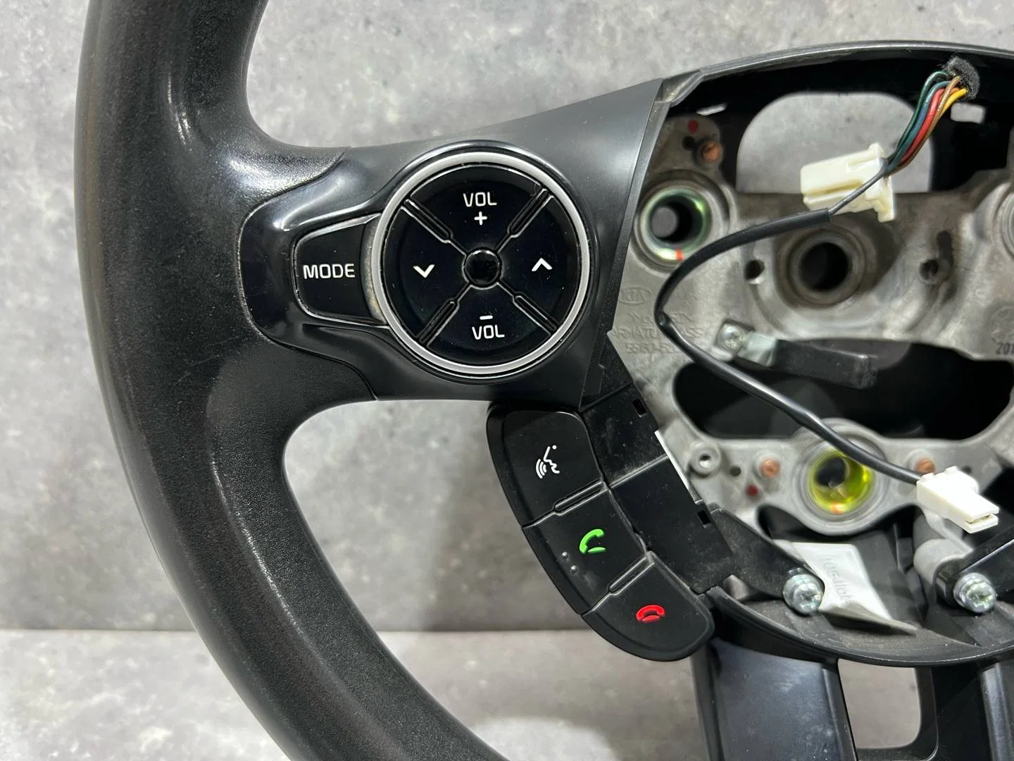 Руль Kia Soul 2 рест. PS 2018 56110B2GF0FFW - миниатюра 4