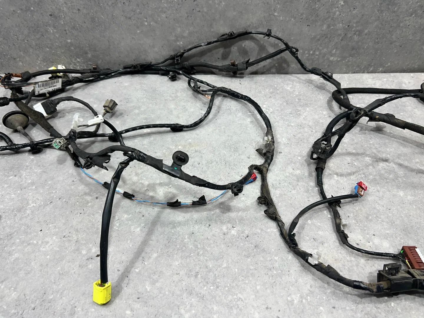 Проводка салона Nissan Qashqai J11 2017 24014BM90C - миниатюра 3