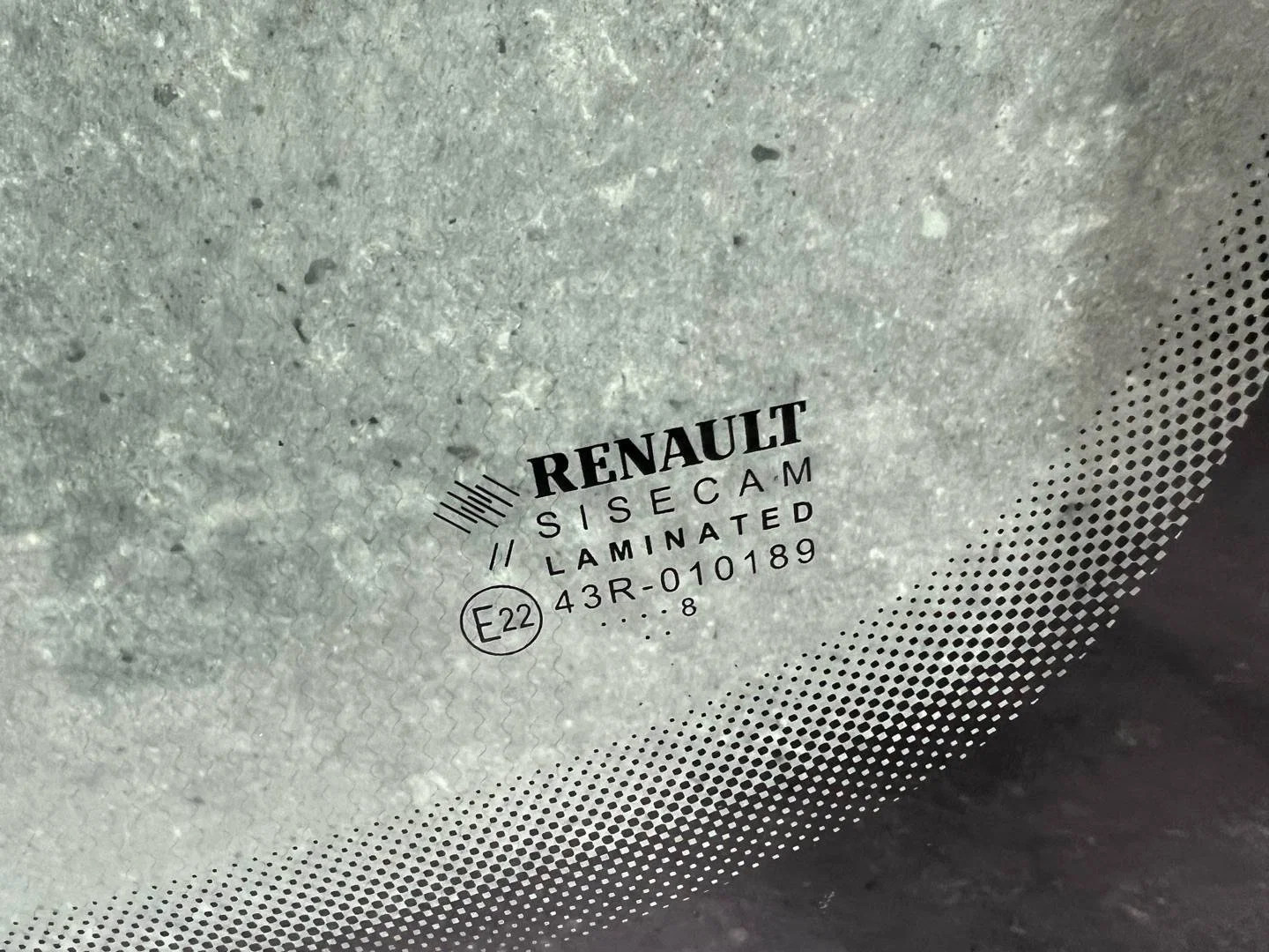 Стекло лобовое Renault Logan 2 L8 2018 727126647R - миниатюра 6