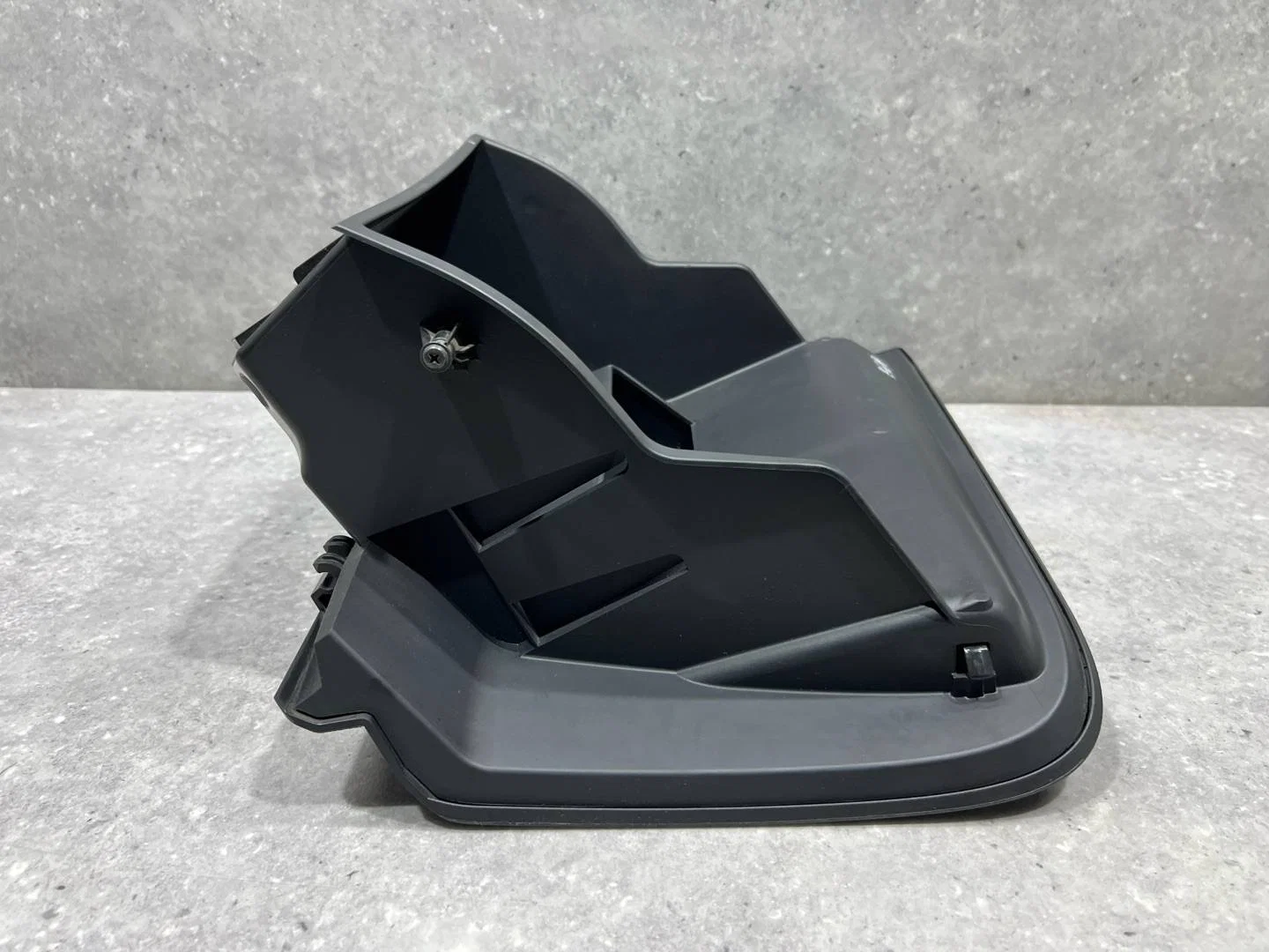 Бардачок Nissan Qashqai J11 2017 685104CM1A - миниатюра 4