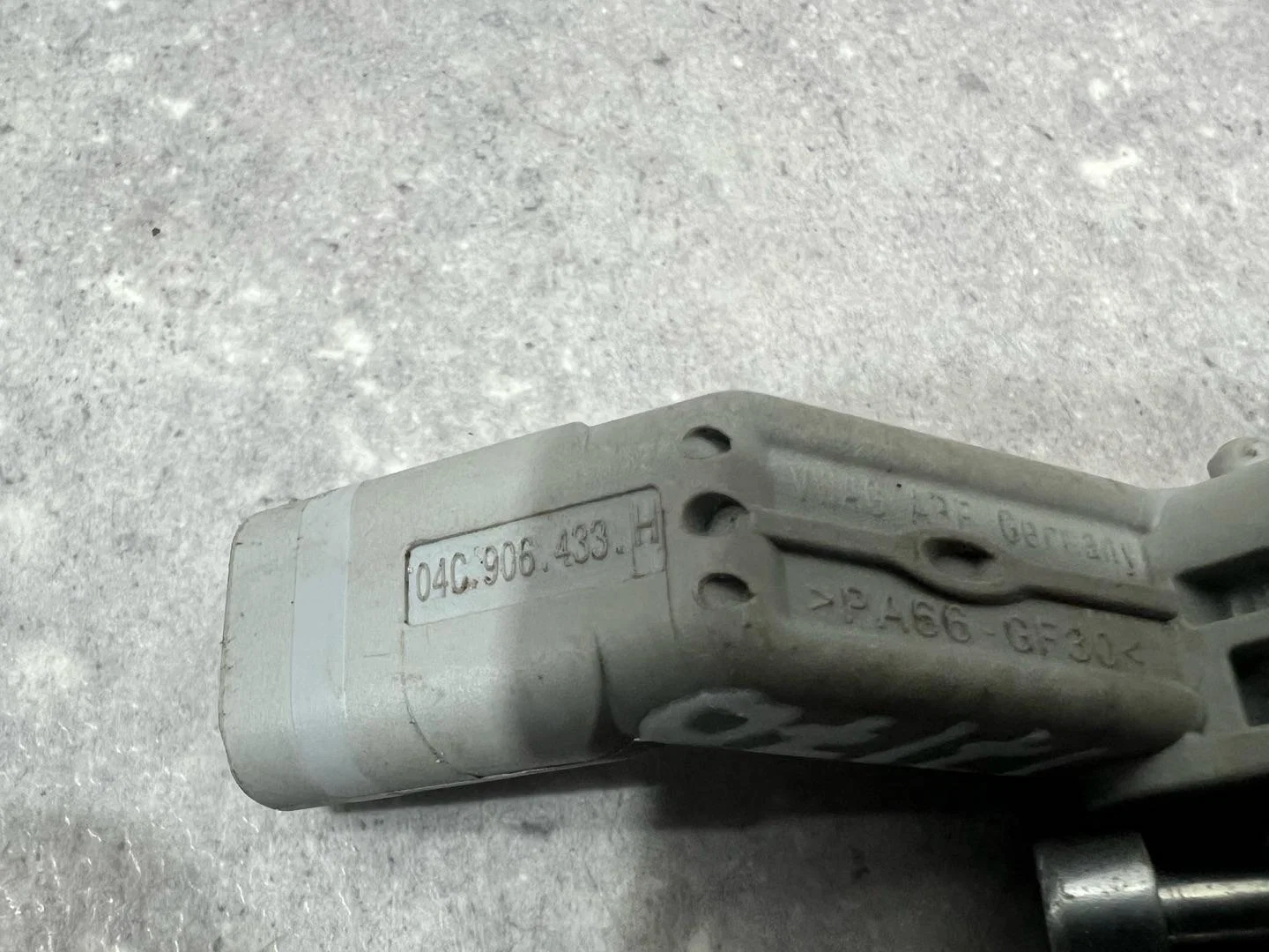 Датчик коленвала Volkswagen Taos 1 2021 04C906433H - миниатюра 6