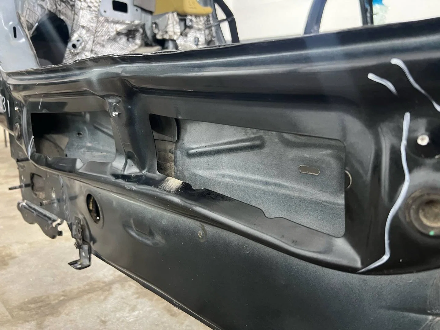 Задняя рамка кузова Chevrolet Cruze 1 рест. J305 - миниатюра 5