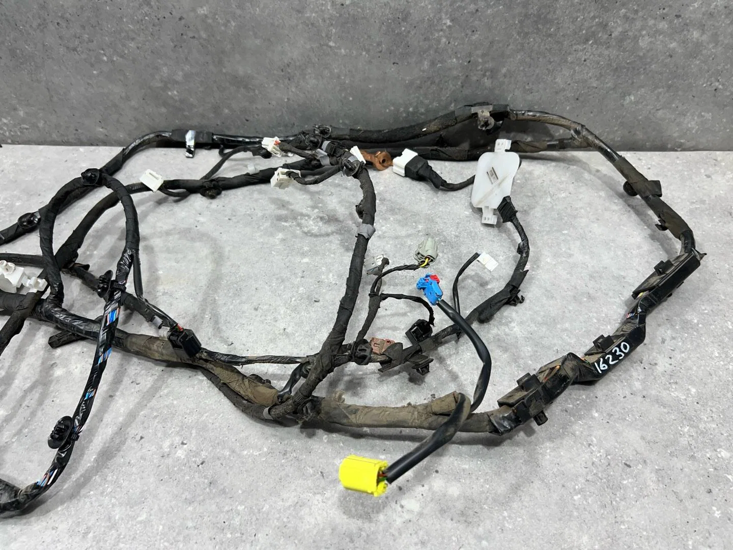 Проводка салона Nissan Qashqai J11 2017 24017BM95C - миниатюра 4