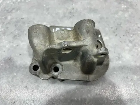 Кронштейн двигателя правый Fiat Punto 55195032