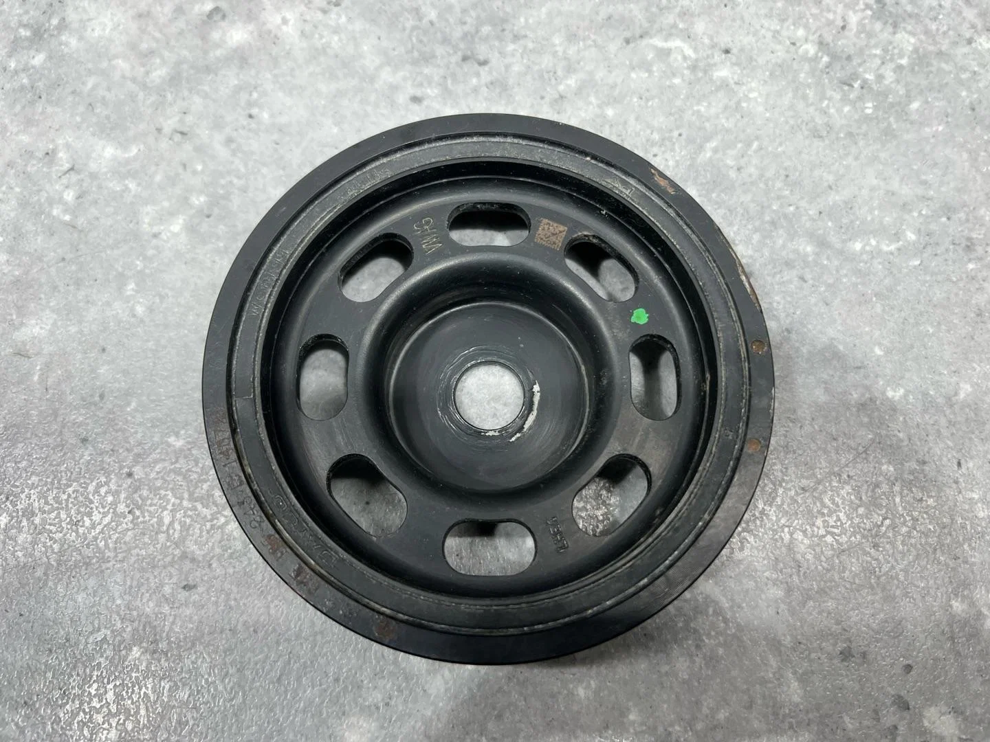 Шкив коленвала Volkswagen Taos 1 2021 04C105243D - миниатюра 4