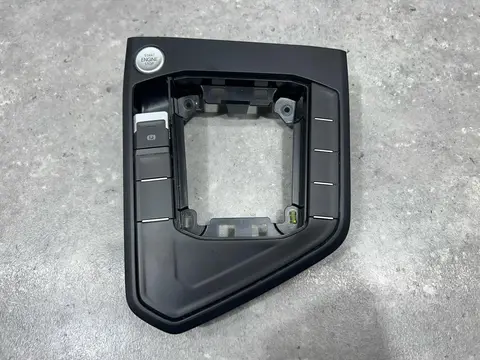 Рамка обрамление кулисы Volkswagen Taos 1 2021