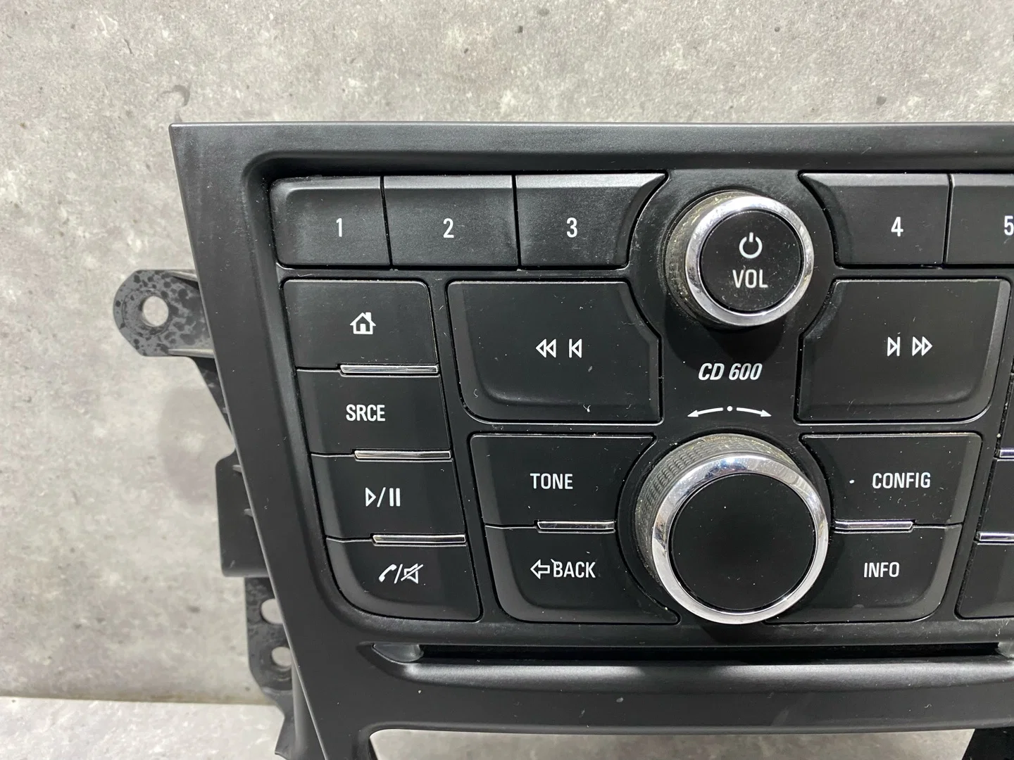 Панель управления магнитолой Opel Mokka 1 J13 2014 - миниатюра 4