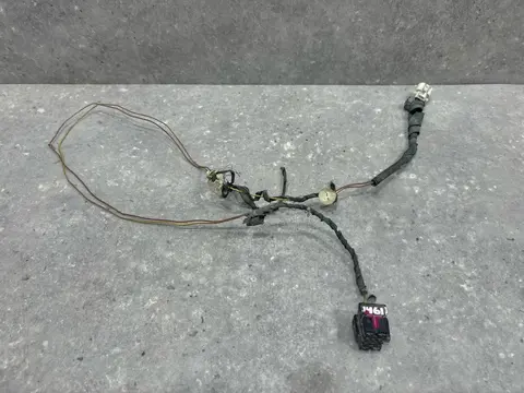 Проводка двери задней Skoda Octavia 1 рест. 1U2