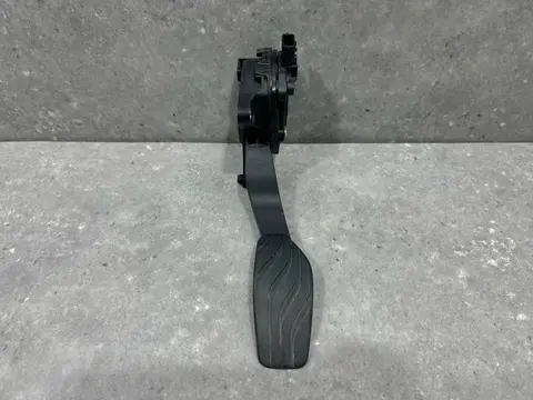 Педаль газа Nissan Qashqai J11 2017 180024BA0A