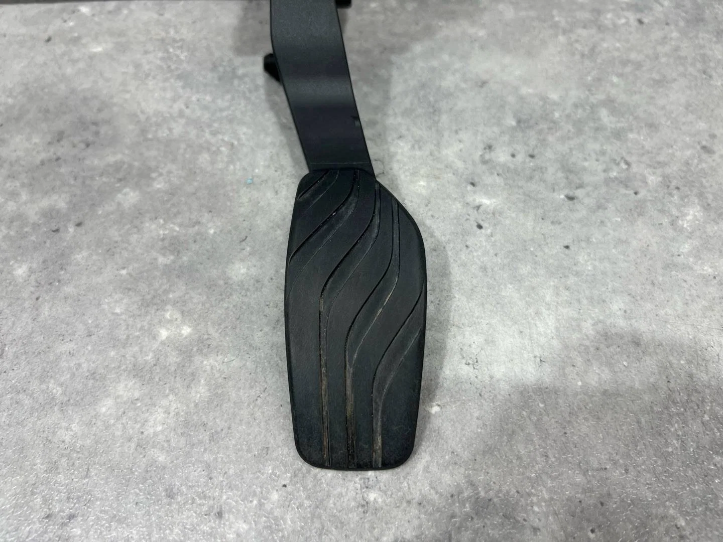 Педаль газа Nissan Qashqai J11 2017 180024BA0A - миниатюра 3