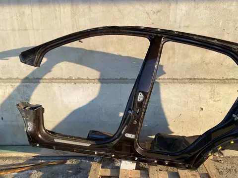 Порог (железо) левый Opel Mokka 1 J13 2014 195052