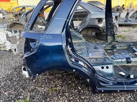 Крыло заднее правое Suzuki SX4 1 YA21S 2008