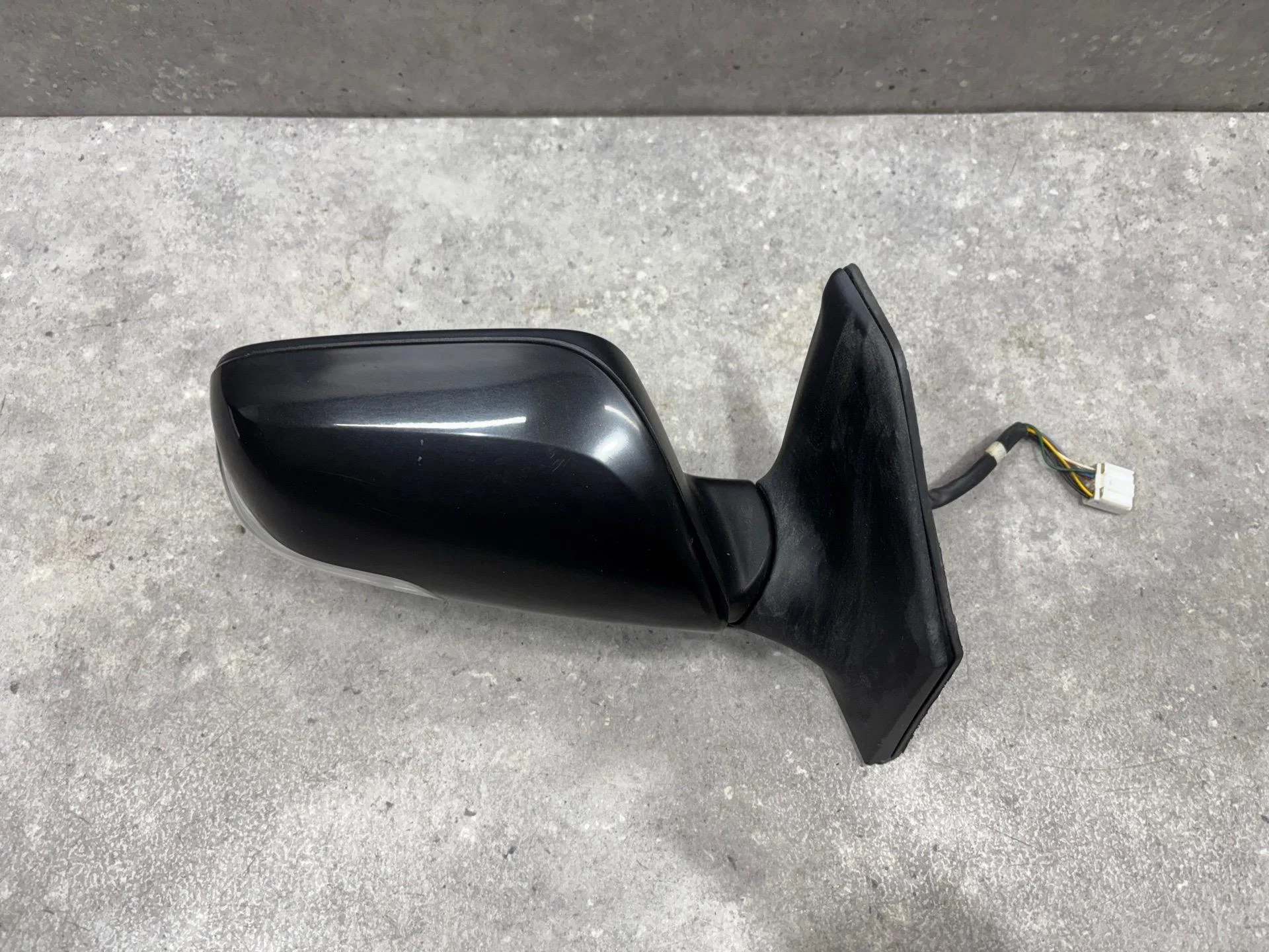 Зеркало наружное правое Toyota Avensis 8790105190 - миниатюра 2
