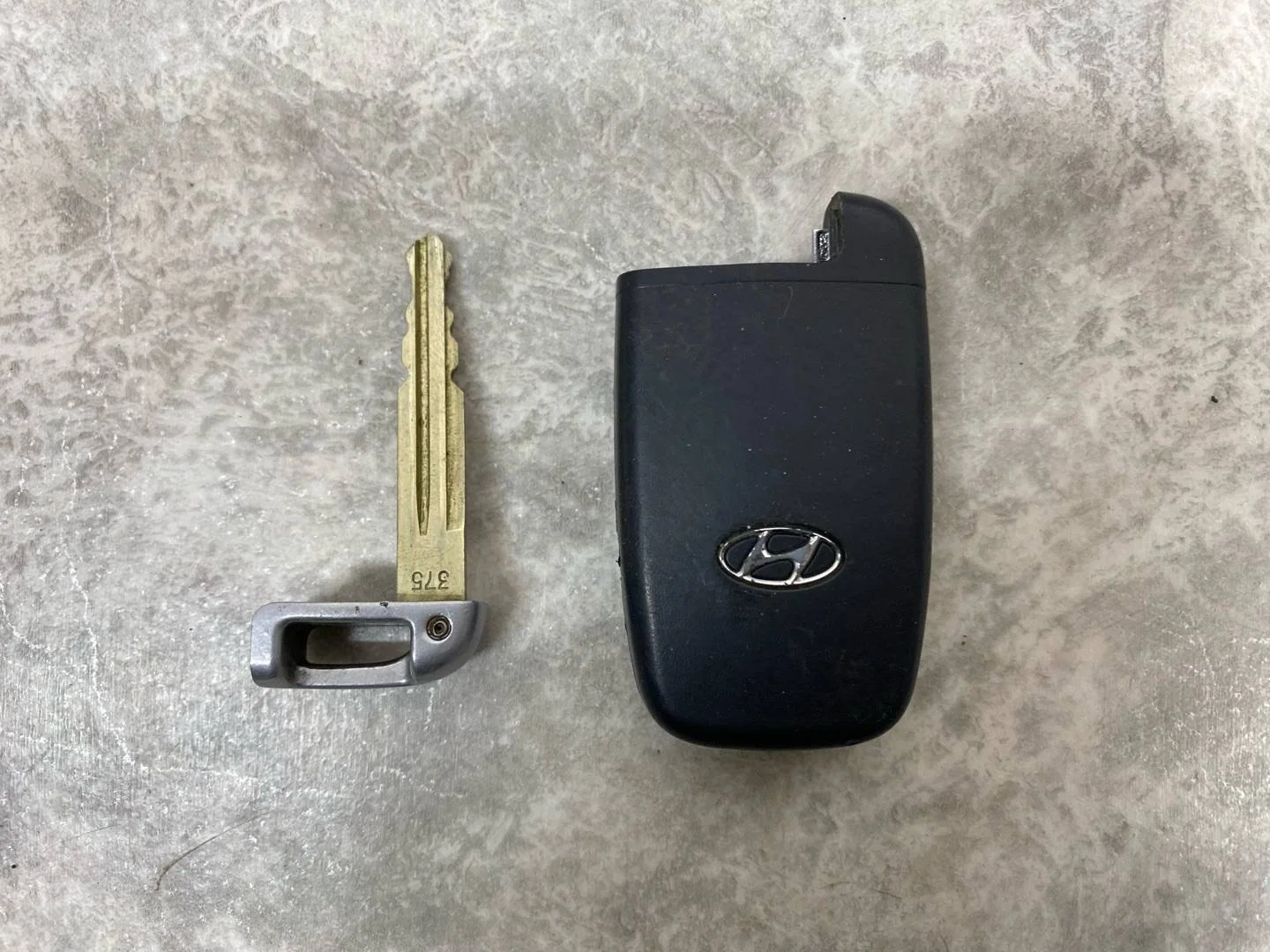 Ключ Hyundai Avante 5 MD 2011 954403X000 - миниатюра 5