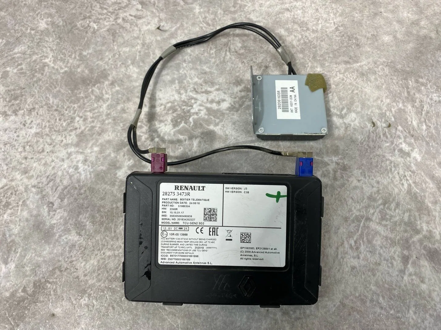 Блок навигации Nissan Terrano D10 2018 282061635R - изображение 1