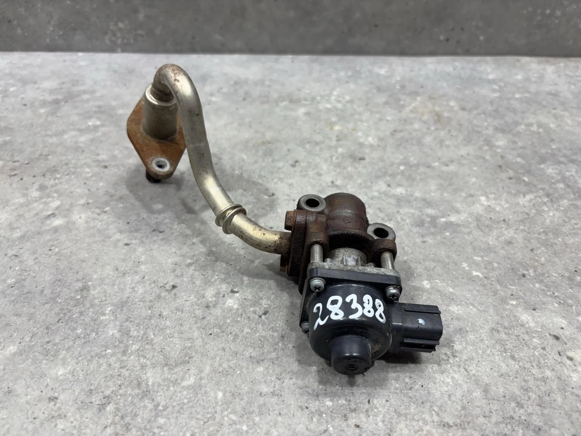 Клапан EGR Suzuki SX4 1 YA21S 2008 1811169G01 - миниатюра 2