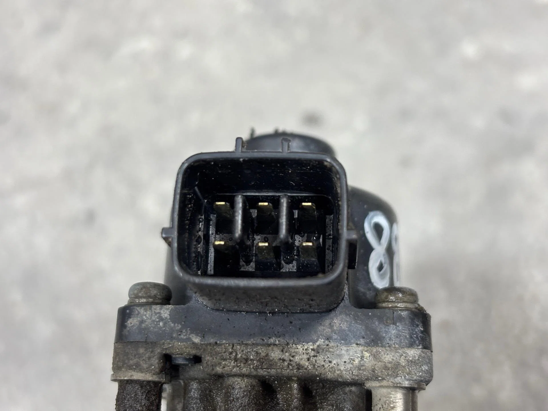 Клапан EGR Suzuki SX4 1 YA21S 2008 1811169G01 - миниатюра 7