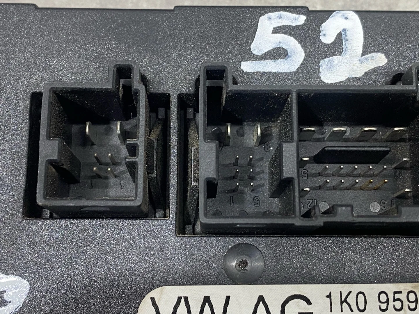 Блок комфорта Skoda Octavia 2 1Z3 2008 1K0959433AQ - миниатюра 3