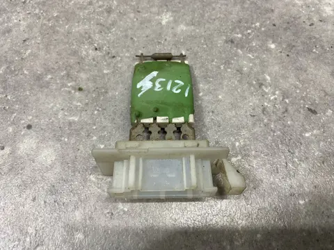 Сопротивление печки Renault Logan 1 LS0G/LS12 2006