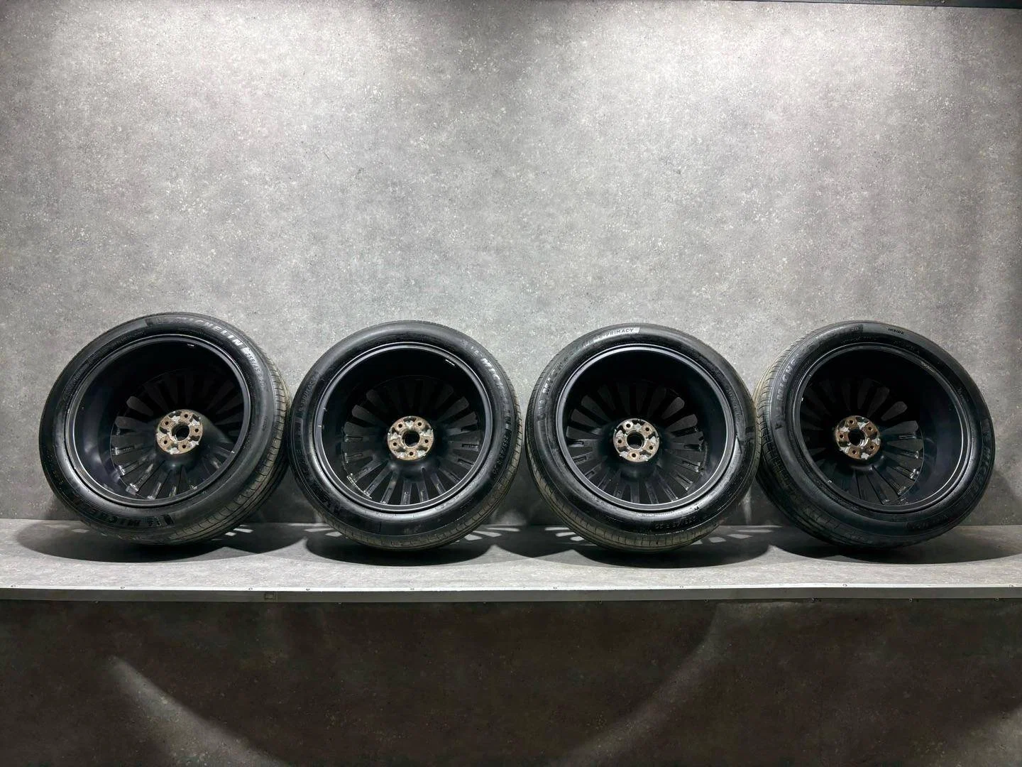 Комплект колес R20x8.5 5x108 (MICHELIN E-Primacy 255/45) - миниатюра 10