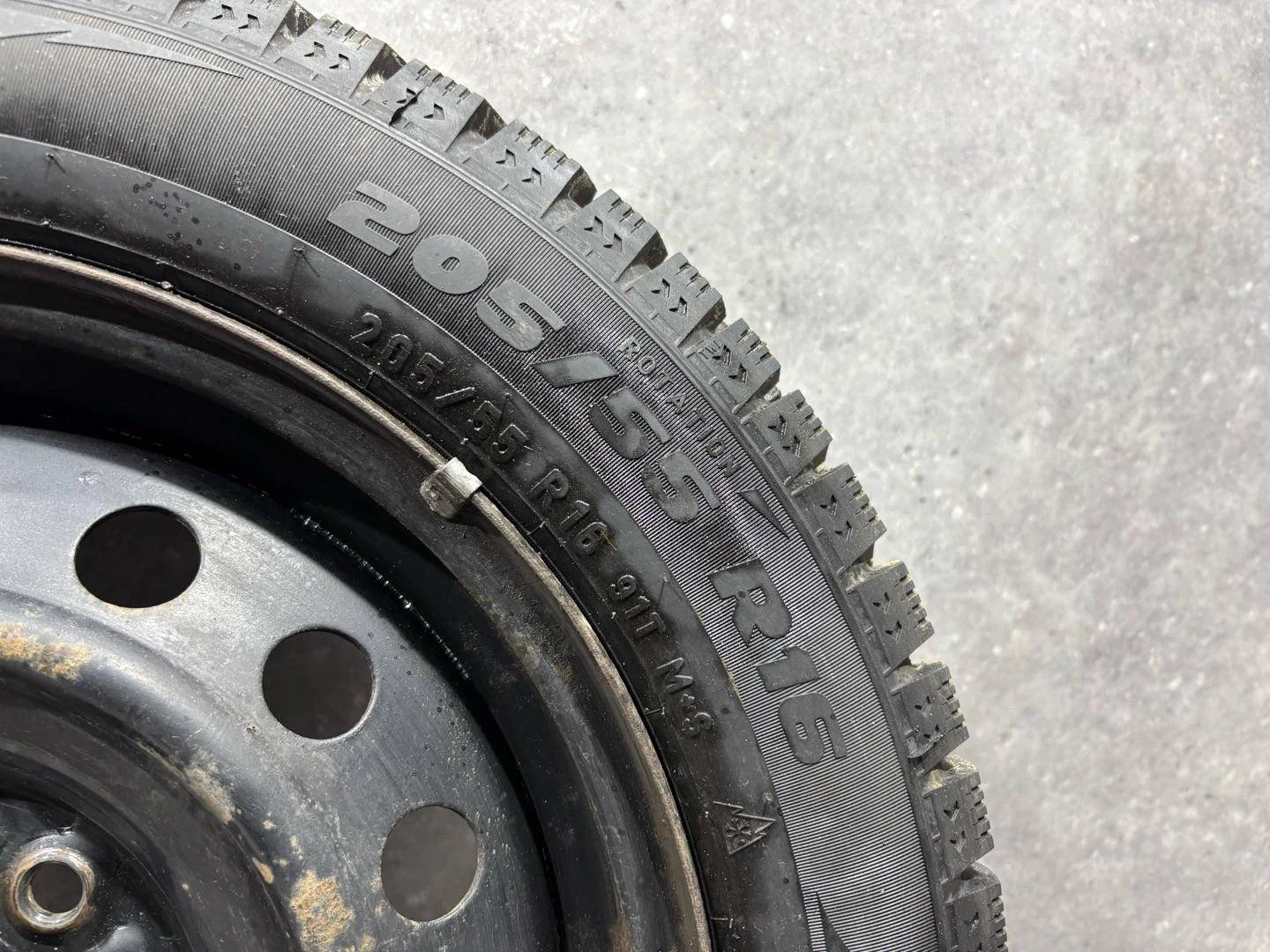 Колесо R16x6 5x114.3 (Pirelli Formula Ice 205/55) - миниатюра 2