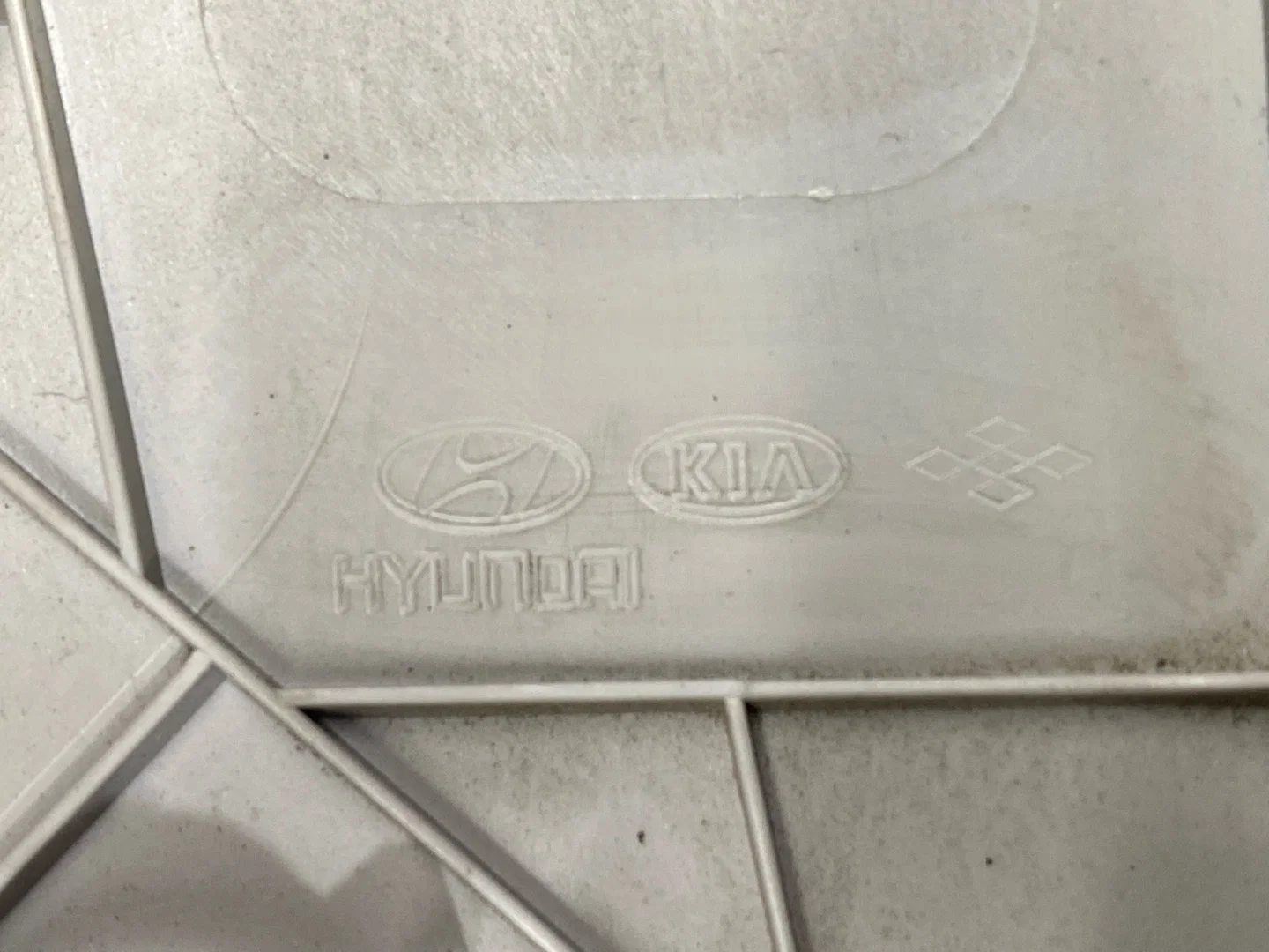 Обшивка стойки задняя правая верхняя Kia Ceed 2 JD - миниатюра 8