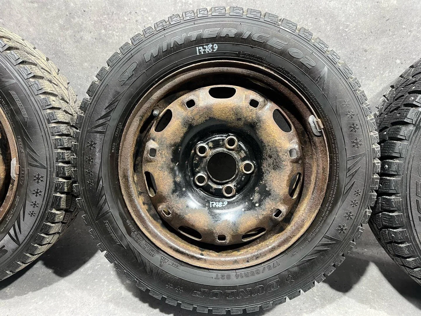 Комплект колес R14x5 5x100 (Dunlop Winter Ice 02 175/65) - миниатюра 3
