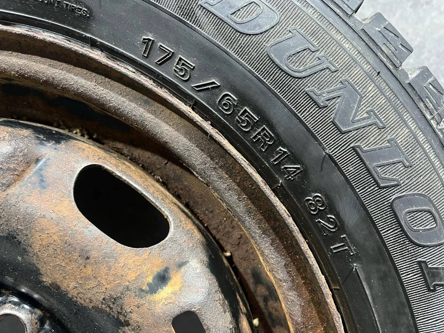 Комплект колес R14x5 5x100 (Dunlop Winter Ice 02 175/65) - миниатюра 8