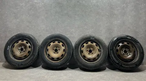 Штампованный диск R15x6 5x112