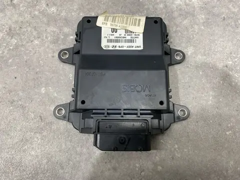 ЭБУ электронного стояночного тормоза Kia Ceed 2 JD