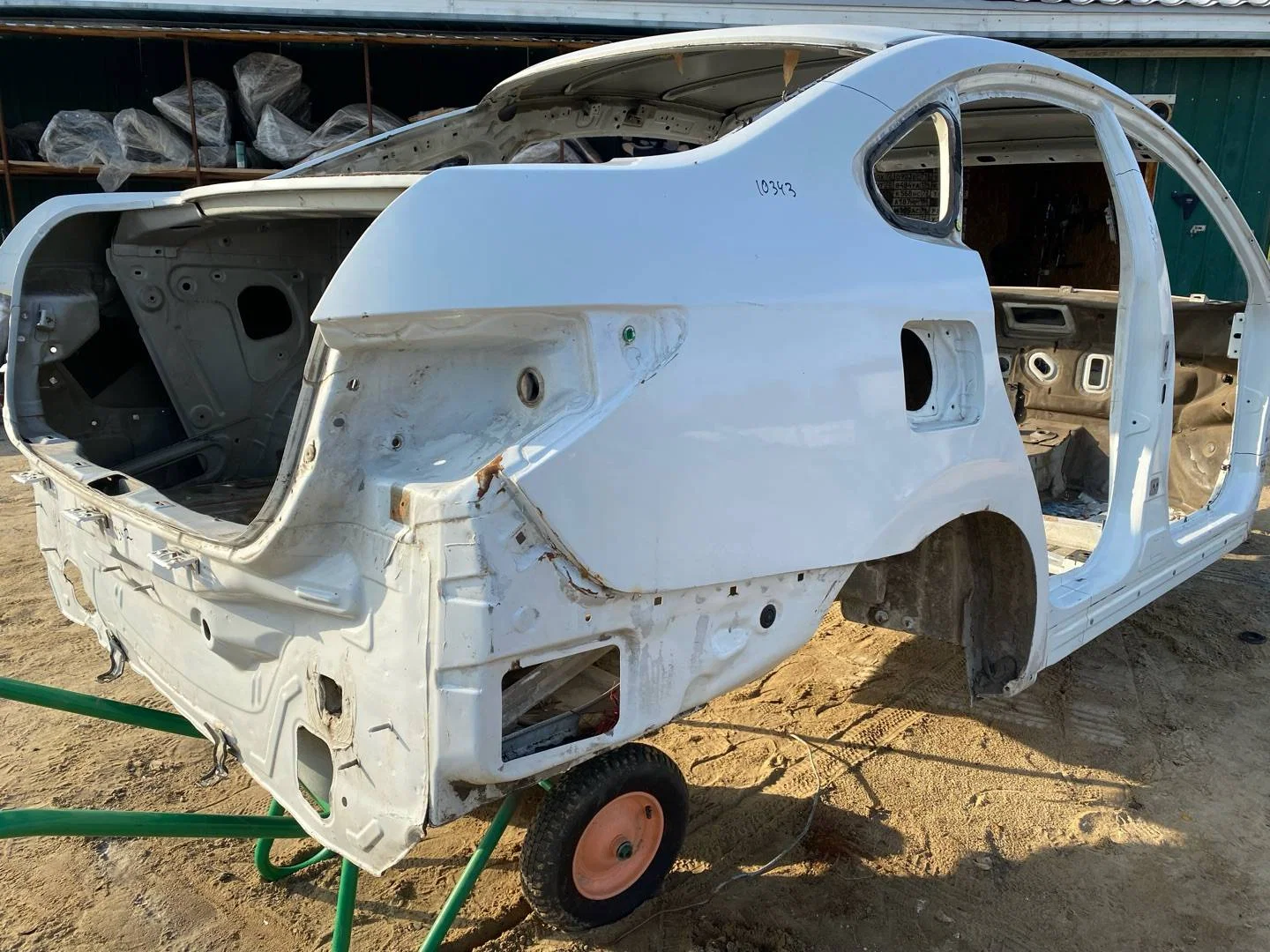 Крыло заднее правое Nissan Almera G15 2014 - миниатюра 2