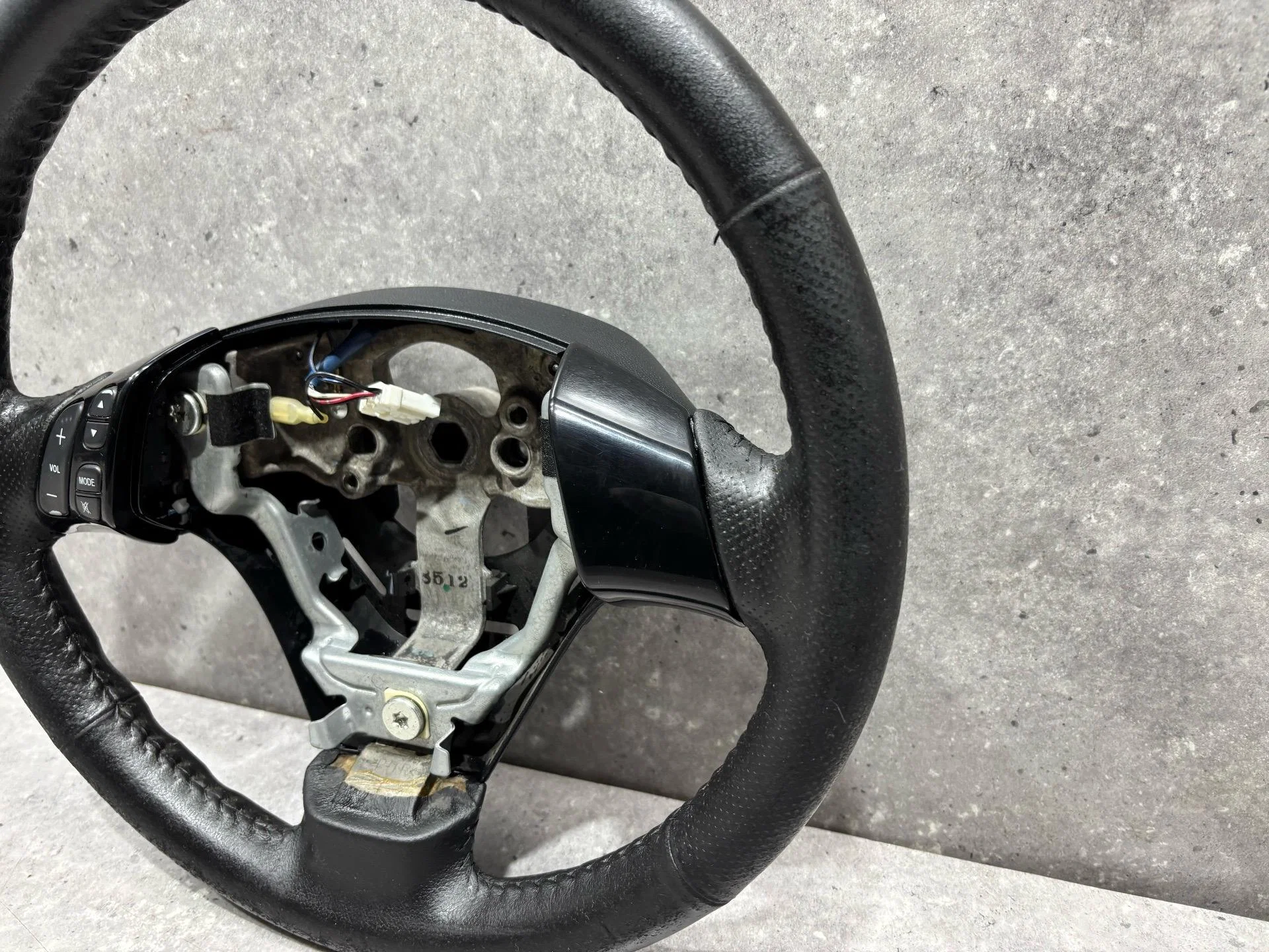 Руль Mazda 3 1 рест. 2006 BP4M32982 - миниатюра 8