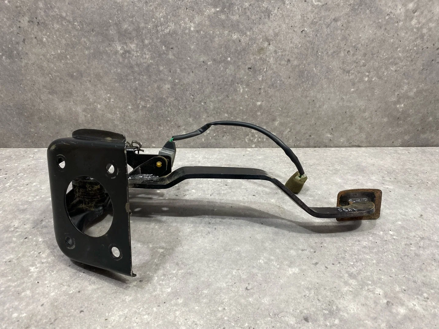 Педаль тормоза Hyundai Accent 2 LC 2008 3281025020 - миниатюра 6