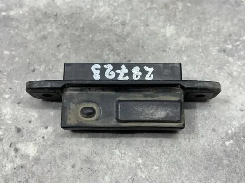 Кнопка открытия багажника Toyota RAV4 4 XA40 ASA44