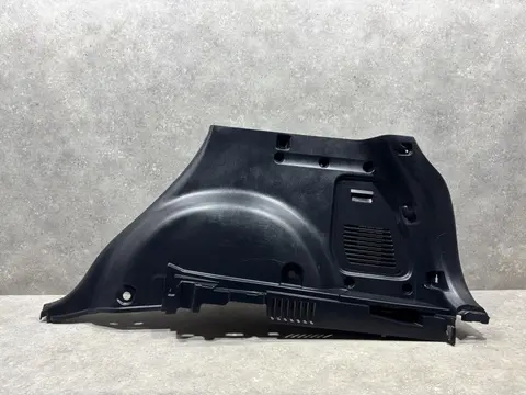Обшивка отсека багажника правая Toyota RAV4 4 XA40