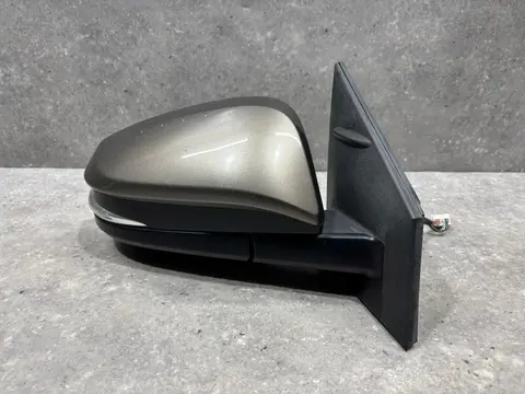 Зеркало наружное правое Toyota RAV4 4 XA40 ASA44
