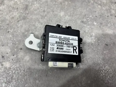 Блок управления светом Toyota RAV4 4 XA40 ASA44