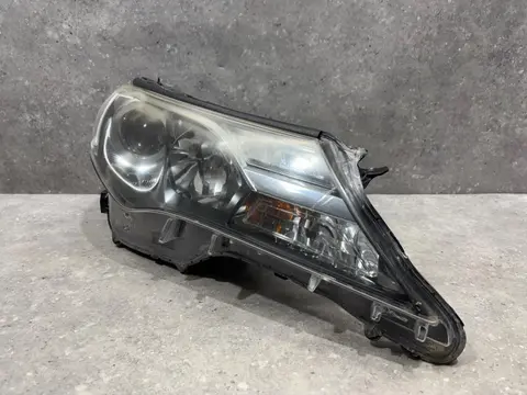 Фара правая Toyota RAV4 4 XA40 ASA44 2013