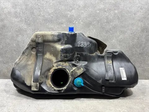 Топливный бак Opel Astra H рест. L48 2007 93190277