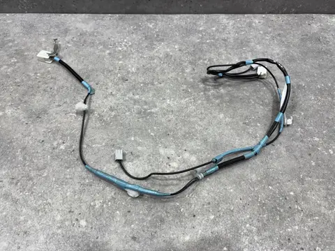 Проводка Toyota RAV4 4 XA40 ASA44 2013 8610142520