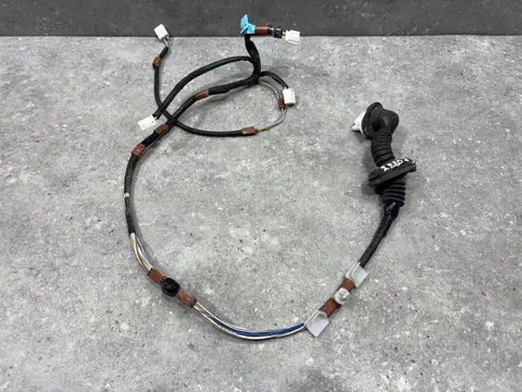 Проводка двери задней левой Toyota RAV4 4 XA40
