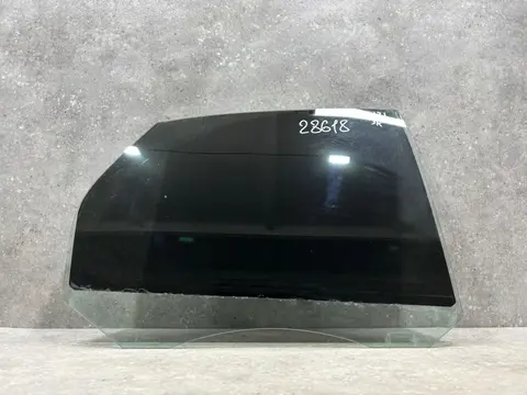 Стекло двери задней правой Ford Focus 2 рест. CB4