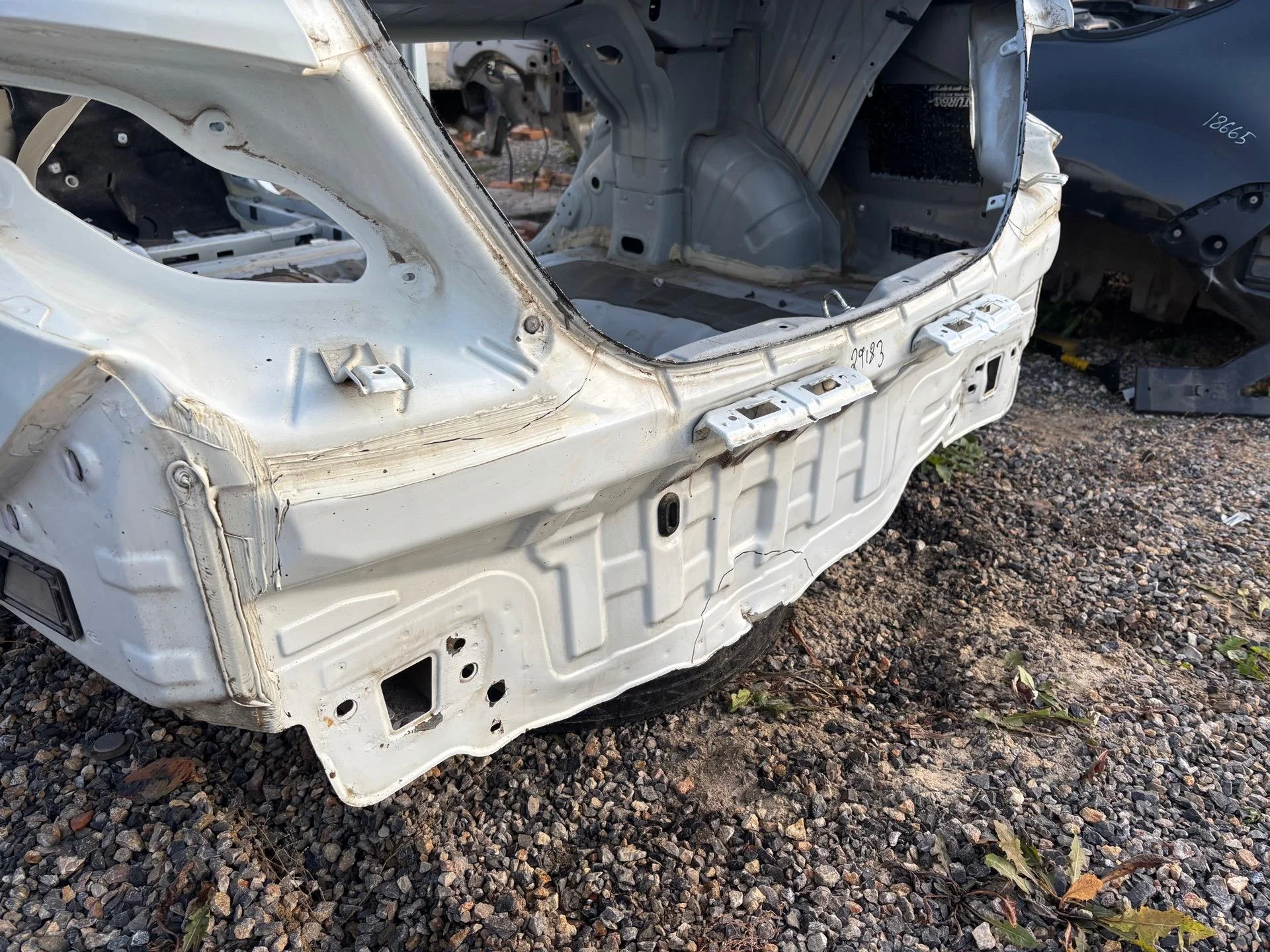 Задняя рамка кузова Hyundai Solaris 1 691004L001 - миниатюра 3