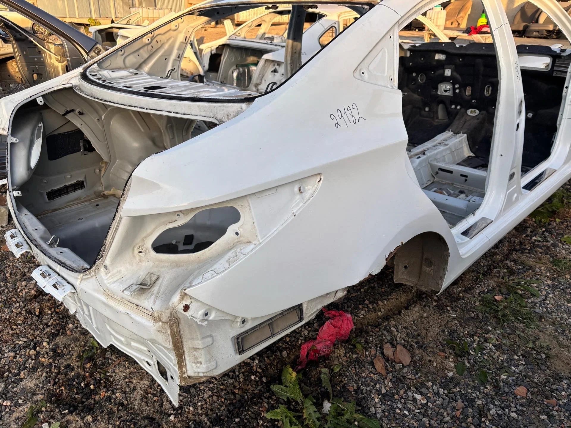 Крыло заднее правое Hyundai Solaris 1 715044LC00 - миниатюра 3