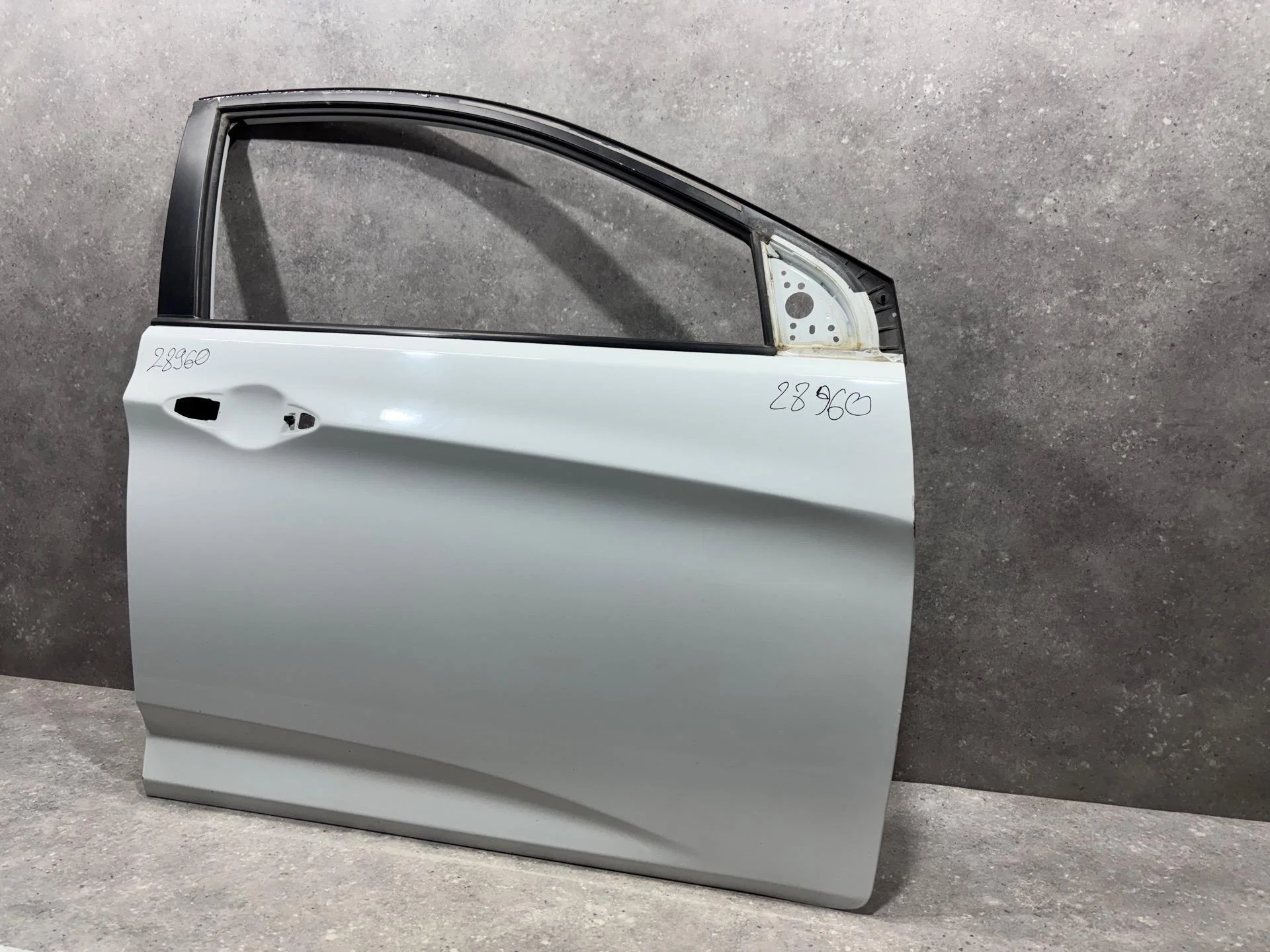 Дверь передняя правая Hyundai Solaris 1 760044L000 - миниатюра 2